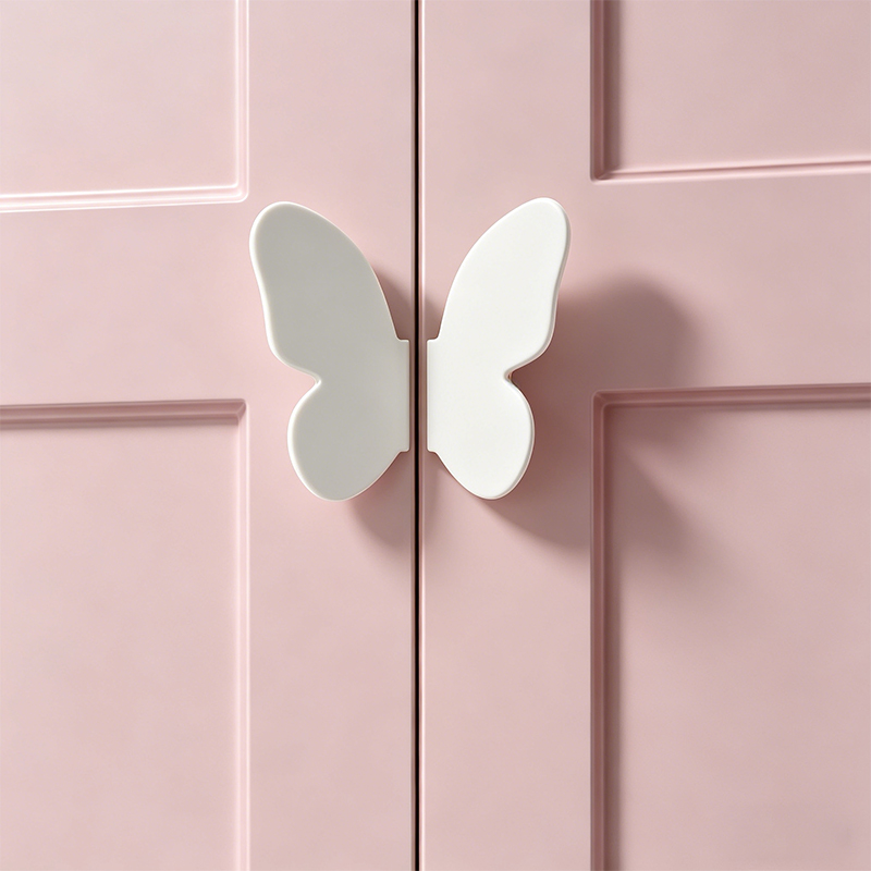 Manijas de mariposa doradas de - Drawer Pull Gold reseña y precio